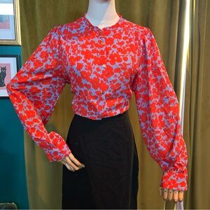 Ann Taylor Red and Blue Floral Blouse Silky size L long sleeve button up flowy